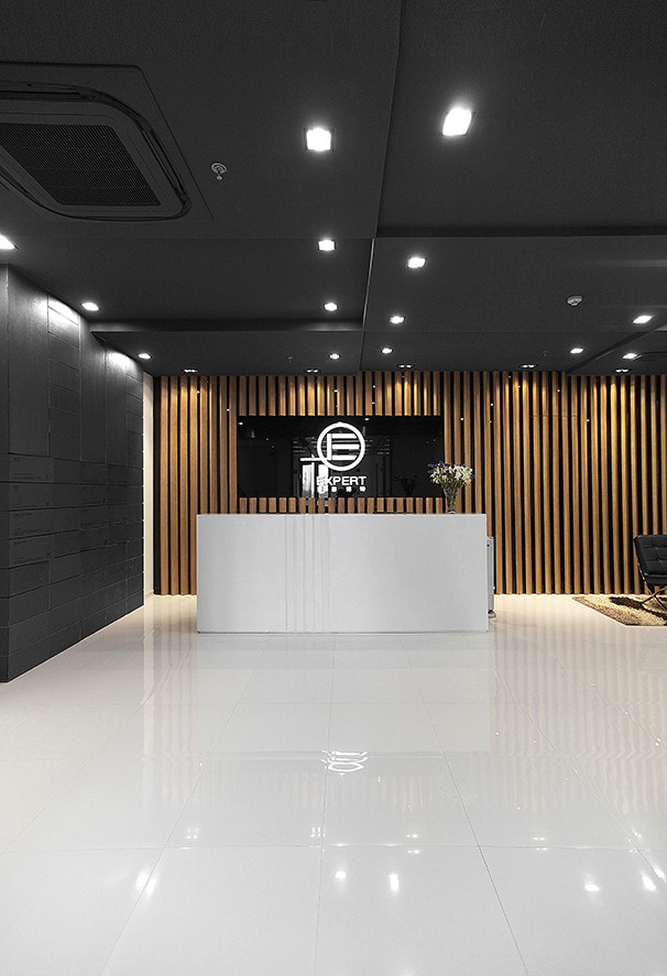上海愛思博特前臺大廳裝修設計實景圖