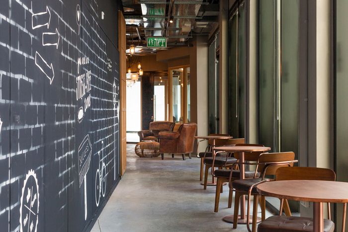 歐洲風情的多功能辦公室設(shè)計