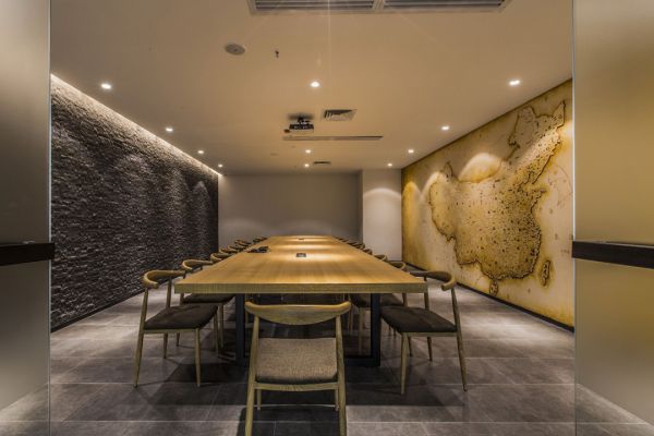 上海辦公室設計過程中通過哪些渠道實現家具購買？