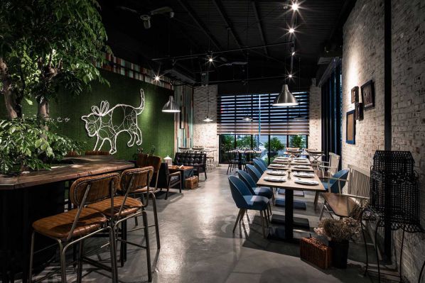 歐洲復(fù)古風(fēng)格咖啡館的辦公室設(shè)計