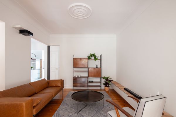 極簡(jiǎn)辦公室設(shè)計(jì)裝修打造的空間形態(tài)